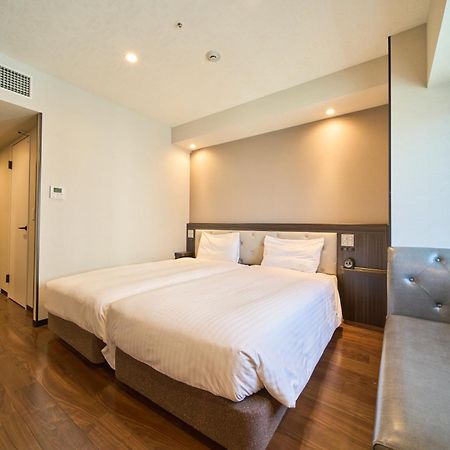 Via Inn Umeda Osaka Zewnętrze zdjęcie